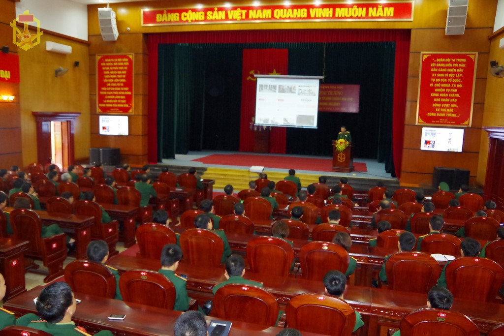 Quang cảnh Lễ khai trương Trang tin điện tử Binh chủng Hóa học