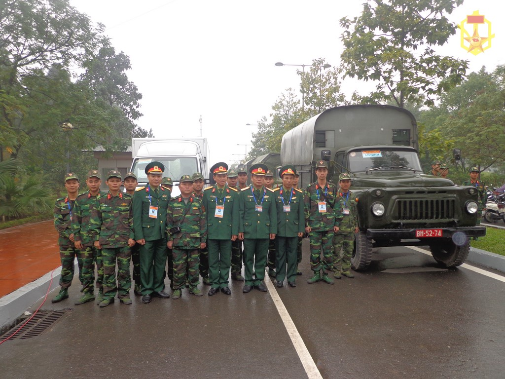 Tư lệnh Binh chủng kiểm tra lực lượng tham gia bảo vệ Đại hội Đảng