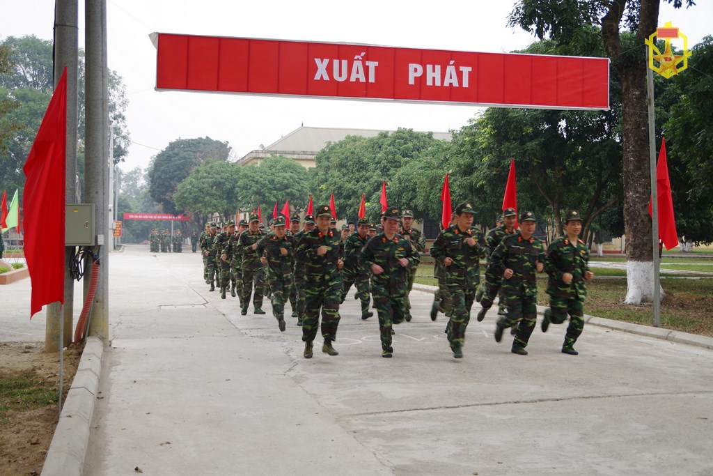 Trường Sĩ quan Phòng hóa tổ chức hội thao thể thao chào mừng kỷ niệm 86 năm ngày thành lập Đoàn Thanh niên Cộng sản Hồ Chí Minh