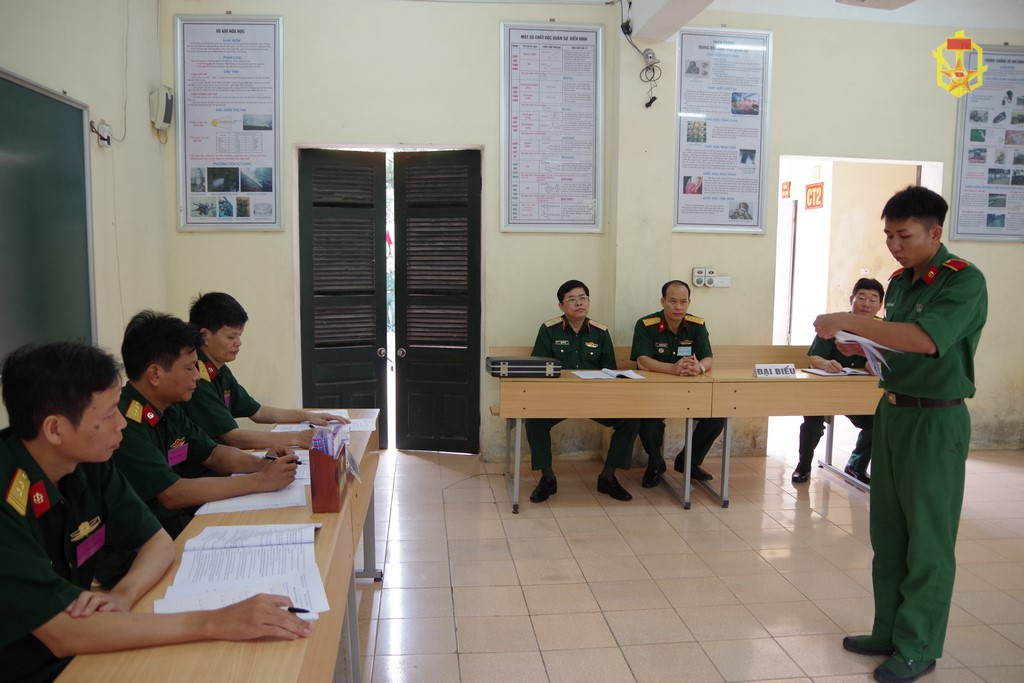 Trường Sĩ quan Phòng hóa tổ chức thi tốt nghiệp quốc gia cho học viên lớp ĐK-17