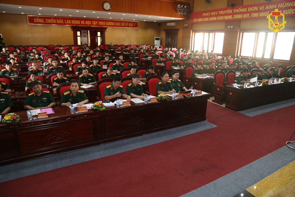 Quang cảnh hội nghị