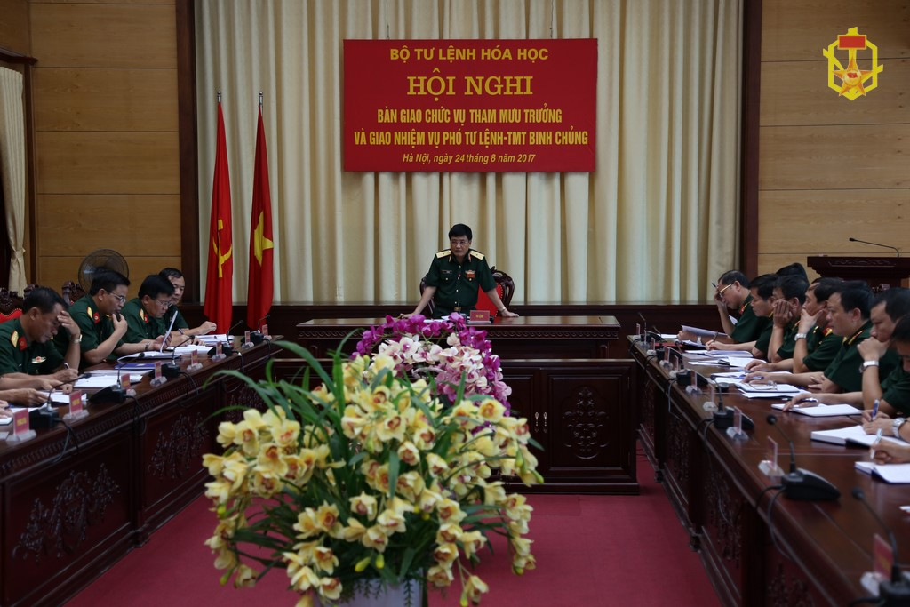 Bàn giao chức danh Tham mưu trưởng Binh chủng và giao nhiệm vụ Phó Tư lệnh kiêm Tham mưu trưởng Binh chủng