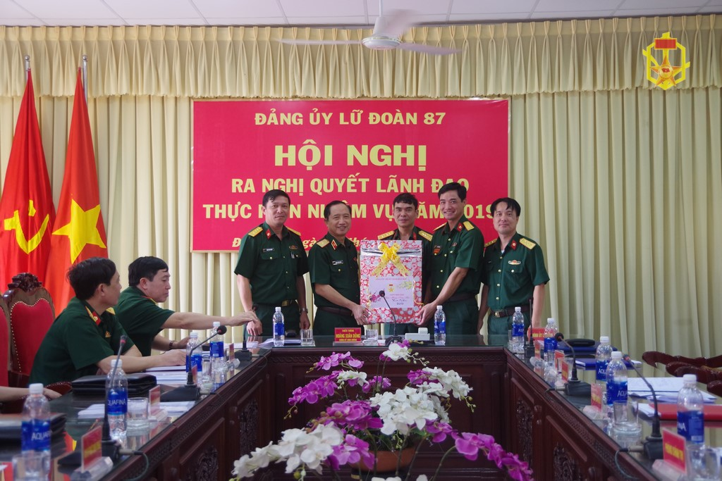 Lữ đoàn 87 tổng kết công tác năm 2018, triển khai nhiệm vụ 2019