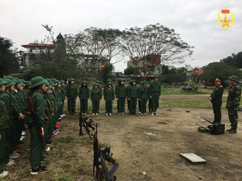 Trường Sĩ quan Phòng hóa huấn luyện QP-AN tại Trường Cao đẳng Sư phạm Hòa Bình
