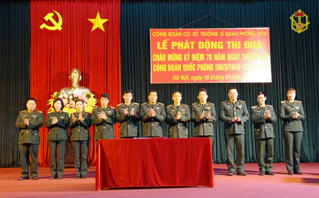 Công đoàn cơ sở TSQ Phòng hóa tổ chức nhiều hoạt động kỷ niệm 70 năm ngày truyền thống Công đoàn Quốc phòng