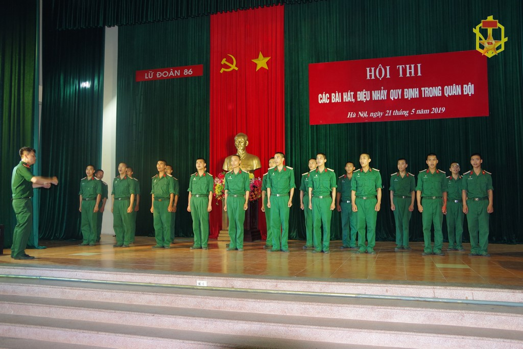 Lữ đoàn 86 tổ chức Hội thi các điệu nhảy và bài hát quy định trong Quân đội và Binh chủng