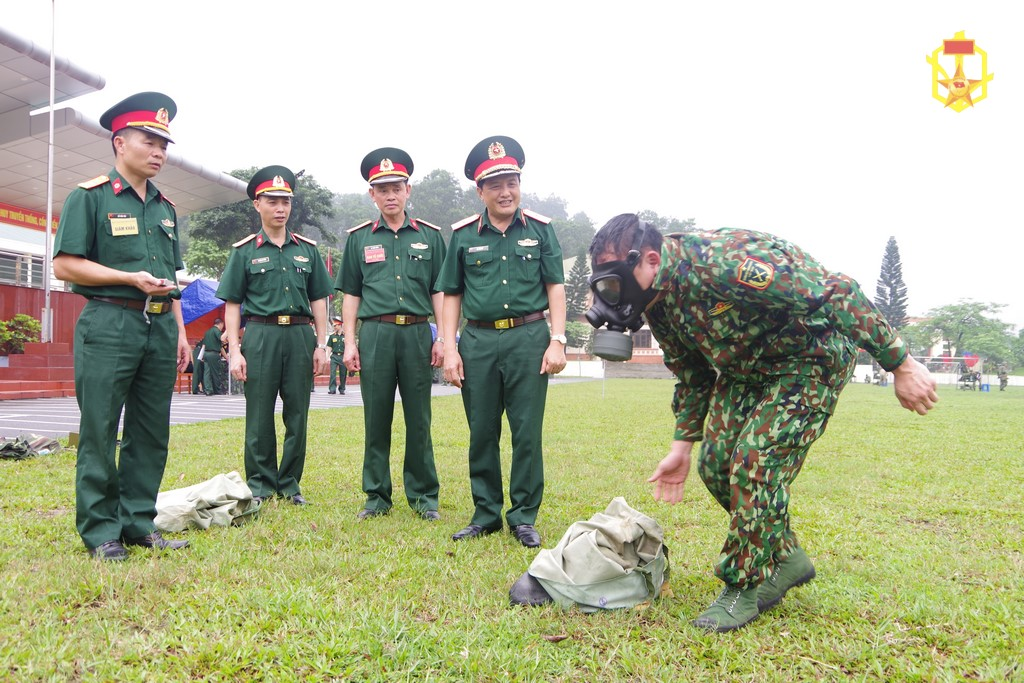 Binh chủng Hóa học tổ chức Hội thi cán bộ trung đội, đại đội, tiểu đoàn huấn luyện giỏi năm 2019