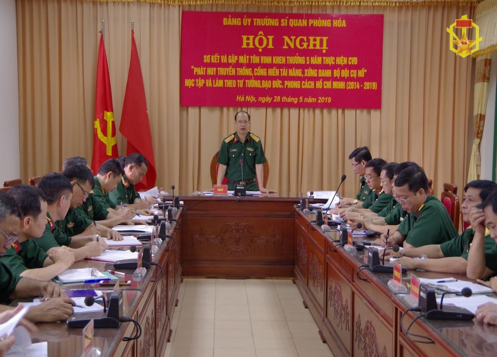 Trường Sĩ quan Phòng hóa Tổ chức sơ kết và gặp mặt tôn vinh khen thưởng 5 năm thực hiện cuộc vận động “phát huy truyền thống, cống hiến tài năng, xứng danh bộ đội cụ hồ”, học tập và làm theo tư tưởng, đạo đức, phong cách hồ chí minh (2014-2019)