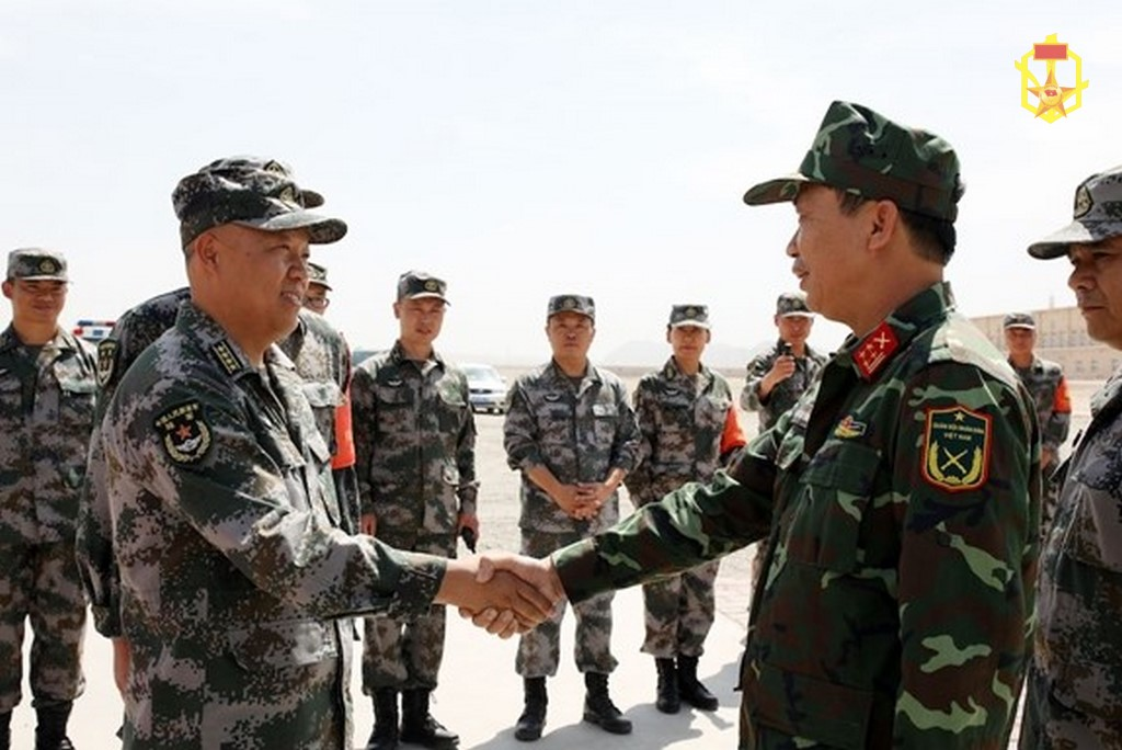Đội tuyển Hóa học làm quen thao trường ở Trung Quốc, luyện tập sẵn sàng thi đấu