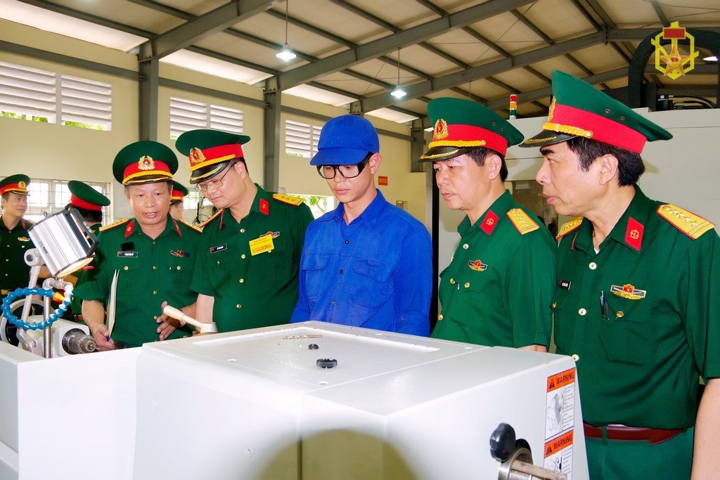 Hội thi cơ sở sửa chữa vũ khí trang bị kỹ thuật cấp chiến dịch chiến lược toàn quân 2019