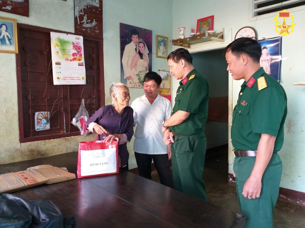 Lữ đoàn 87 tổ chức nhiều hoạt động ý nghĩa Nhân kỷ niệm 72 năm ngày thương binh, liệt sĩ
