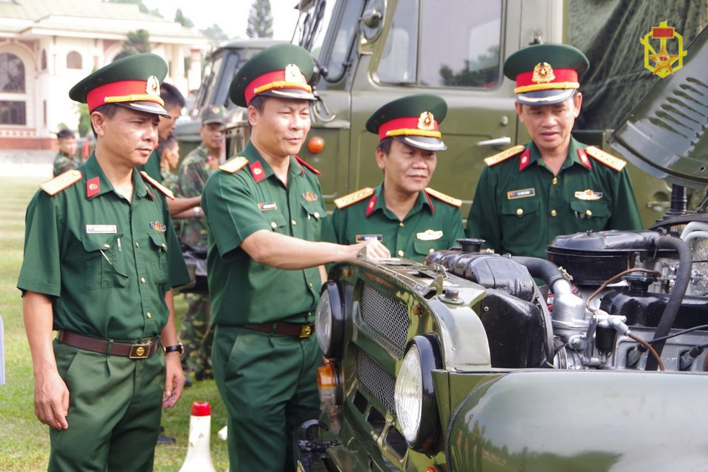 Tổng cục Kỹ thuật nghiệm thu bảo dưỡng, sửa chữa, đồng bộ xe máy đối với Lữ đoàn 86