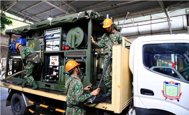 Binh chủng Hóa học kết thúc quá trình xử lý môi trường, tẩy độc tại công ty Rạng Đông