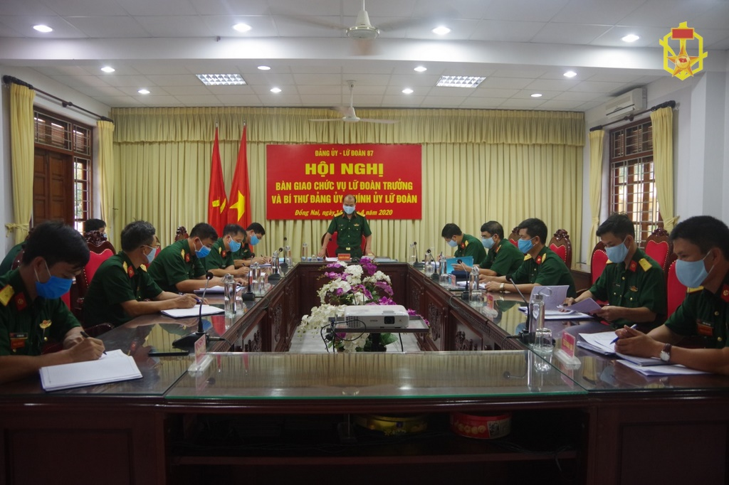 Bàn giao chức vụ Lữ đoàn trưởng, Chính ủy Lữ đoàn 87