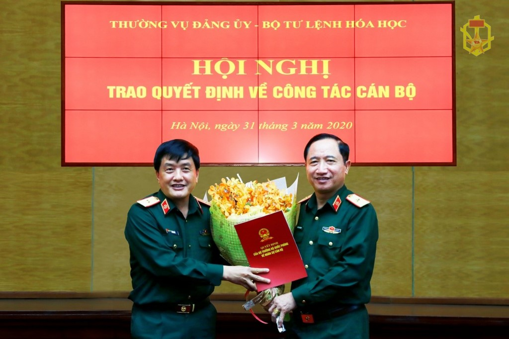 Trao quyết định Ban Tổng Giám đốc Trung tâm hành động quốc gia khắc phục hậu quả chất độc hóa học và môi trường