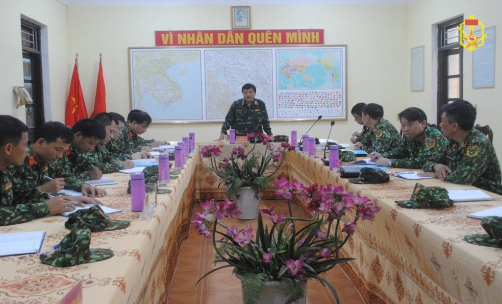 Bộ Tư lệnh kiểm tra công tác HL, SSCĐ, CHCN tại Tiểu đoàn 905