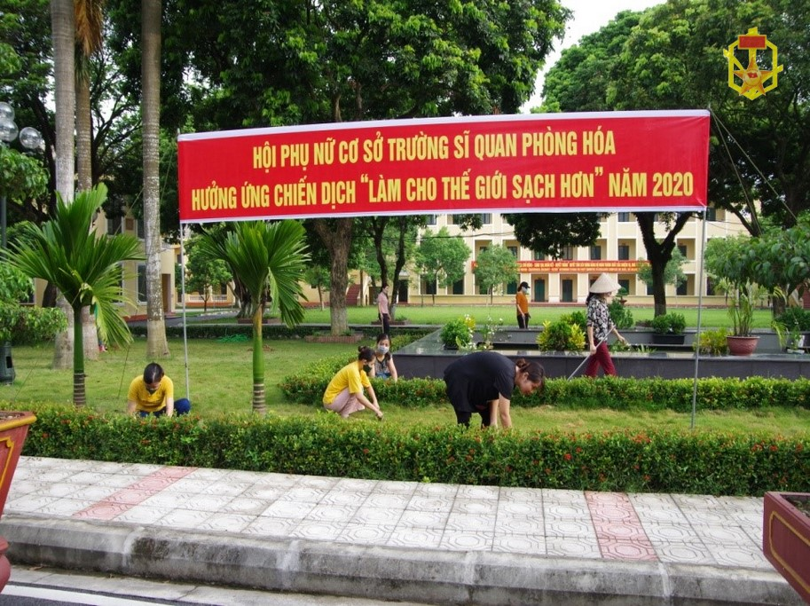 Các tổ chức quần chúng tham gia ngày “ Chủ nhật xanh” chào mừng khai giảng năm học mới 2020-2021