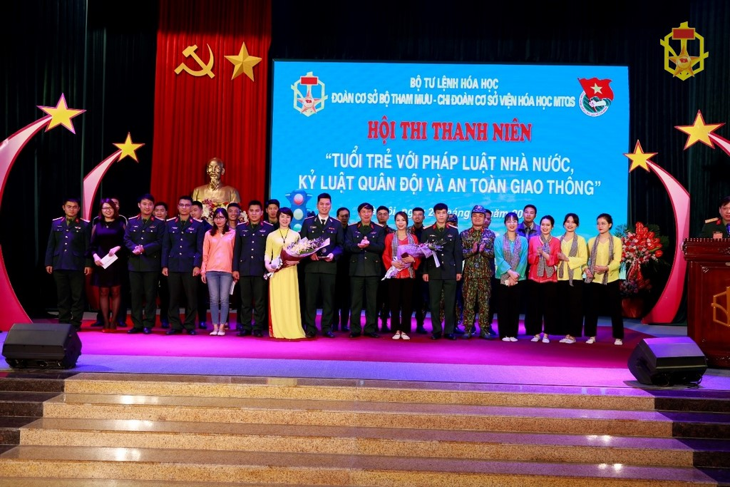 Đoàn cơ sở Bộ Tham mưu tổ chức Hội thi “Thanh niên tuổi trẻ với pháp luật nhà nước, kỷ luật quân đội và an toàn giao thông”