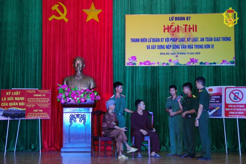 Lữ đoàn 87 tổ chức nhiều hoạt động sôi nổi kỷ niệm 76 năm ngày thành lập Quân đội nhân dân Việt nam Và 31 năm Ngày Hội quốc phòng toàn dân