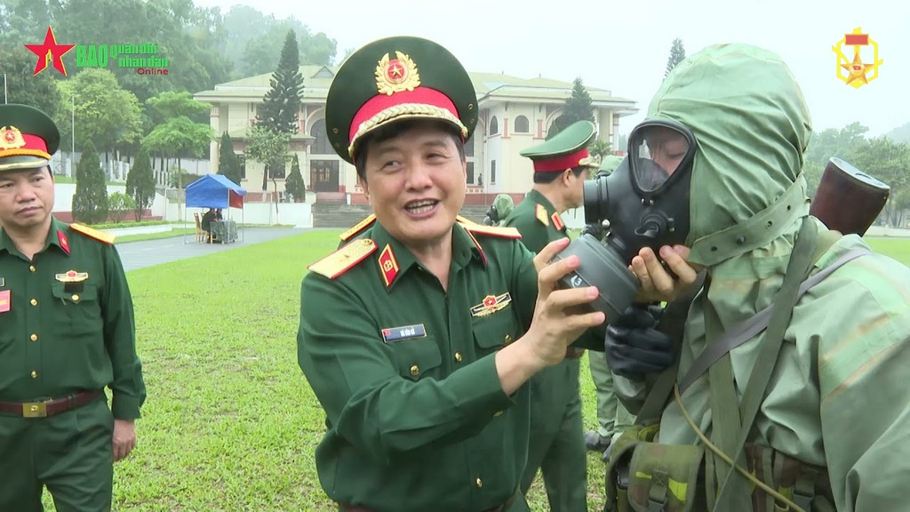 Hội thi Cán bộ huấn luyện giỏi