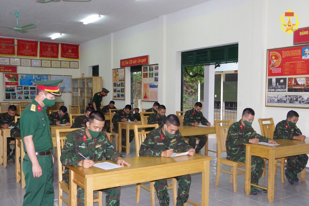 Lữ đoàn 86 tổ chức kiểm tra kết thúc huấn luyện chiến sĩ mới năm 2021