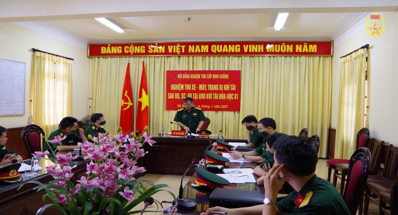 Hội đồng nghiệm thu Binh chủng Hóa học nghiệm thu xe – máy, trang bị khí tài sau bảo dưỡng, sửa chữa, đồng bộ tại Kho Khí tài Hóa học 61