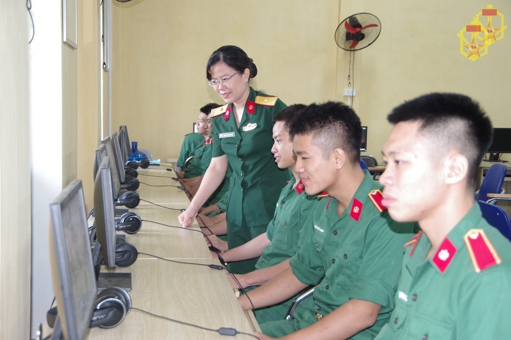 Chào mừng Kỷ niệm 45 năm Ngày thành lập Trường Sĩ quan Phòng hoá (21/9/1976 - 21/9/2021)