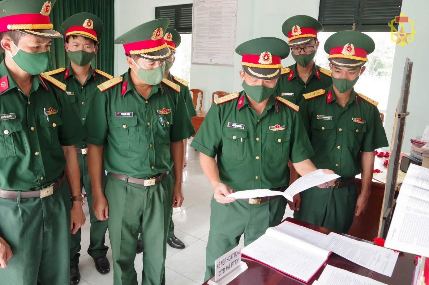 Lữ đoàn 87 rút kinh nghiệm mô hình “Chi bộ mẫu mực” và “Chi đoàn 3 tiêu biểu”