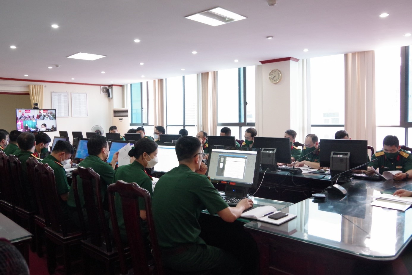 Thông tin về lớp tập huấn sử dụng phần mềm Quản lý văn bản và hồ sơ công việc có sử dụng chữ ký số năm 2022 của Binh chủng Hóa học