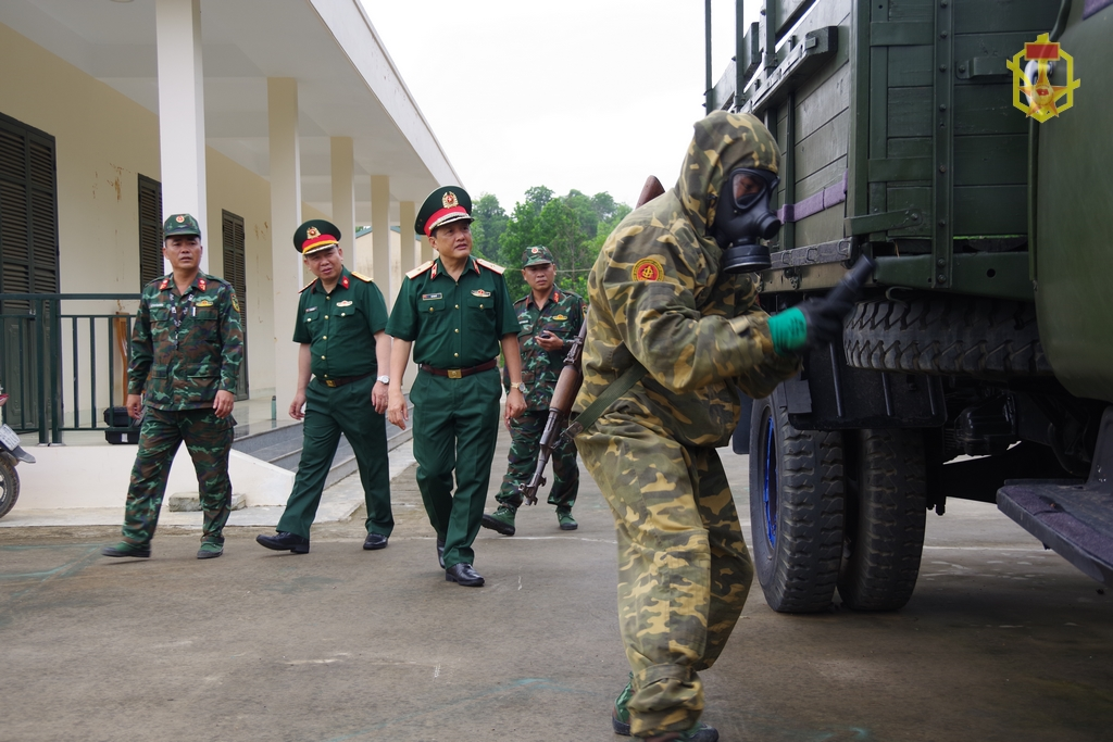 Đoàn kiểm tra Binh chủng Hoá học kiểm tra Đội tuyển Hóa học tham gia Hội thao quân sự quốc tế Army Games năm 2022