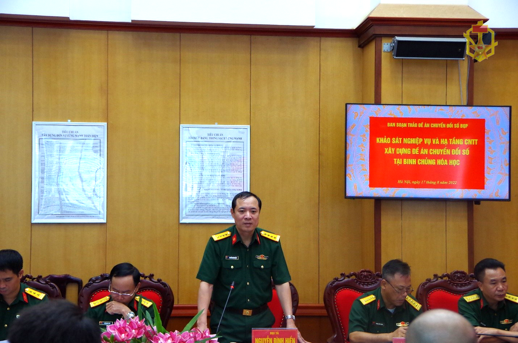 Ban soạn thảo Đề án chuyển đổi số Bộ Quốc phòng khảo sát nghiệp vụ và hạ tầng CNTT tại Binh chủng Hóa học