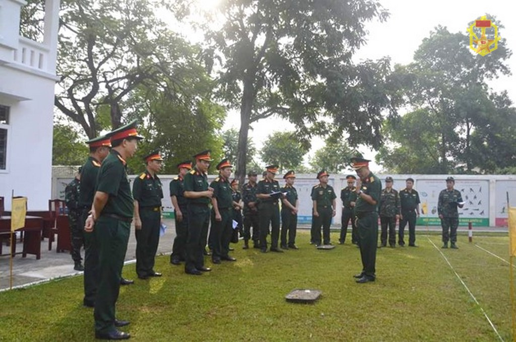 Đoàn công tác Binh chủng Hóa học kiểm tra công tác chuẩn bị Hội thi phòng hóa năm 2022