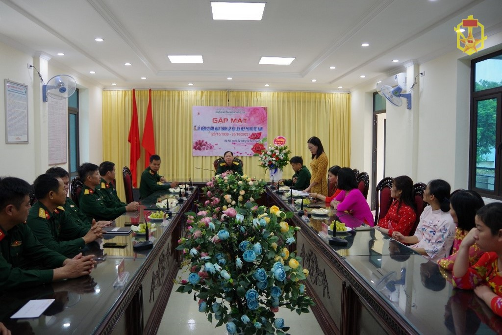 Hội phụ nữ Kho Khí tài Hóa học 61 tổ chức gặp mặt kỷ niệm 92 năm ngày thành lập Hội Liên hiệp phụ nữ Việt Nam (20/10/1930-20/10/2022); hưởng ứng đợt thi đua cao điểm chào mừng kỷ niệm 50 năm Chiến thắng “Hà Nội-Điện Biên Phủ trên không”
