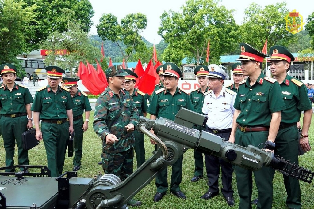 Những điểm mới và kinh nghiệm rút ra qua Hội thi Phòng hoá toàn quân năm 2022