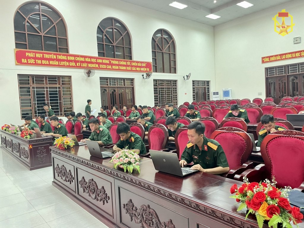 Lữ đoàn 87 tích cực hưởng ứng “chung tay vì an toàn giao thông”