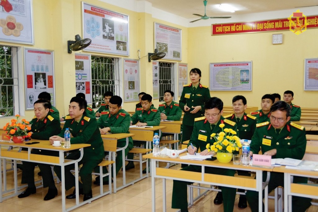 Khai mạc Hội thi “Bài giảng tốt - Giảng bài hay” trong các tổ chức quần chúng năm 2023 ở TSQ Phòng hóa