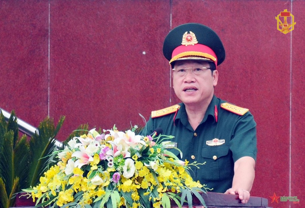 Chấm thi môn Xe tốt tại Binh chủng Hóa học