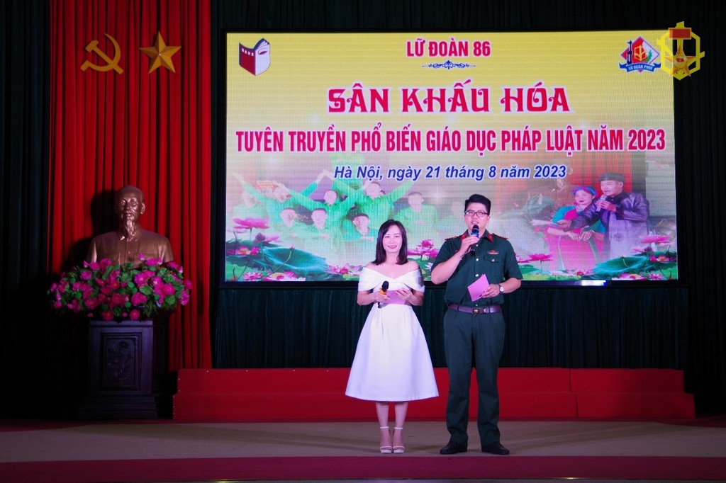 Sân khấu hóa - nét đổi mới trong công tác tuyên tuyền phổ biến giáo dục pháp luật năm 2023 tại Lữ đoàn 86