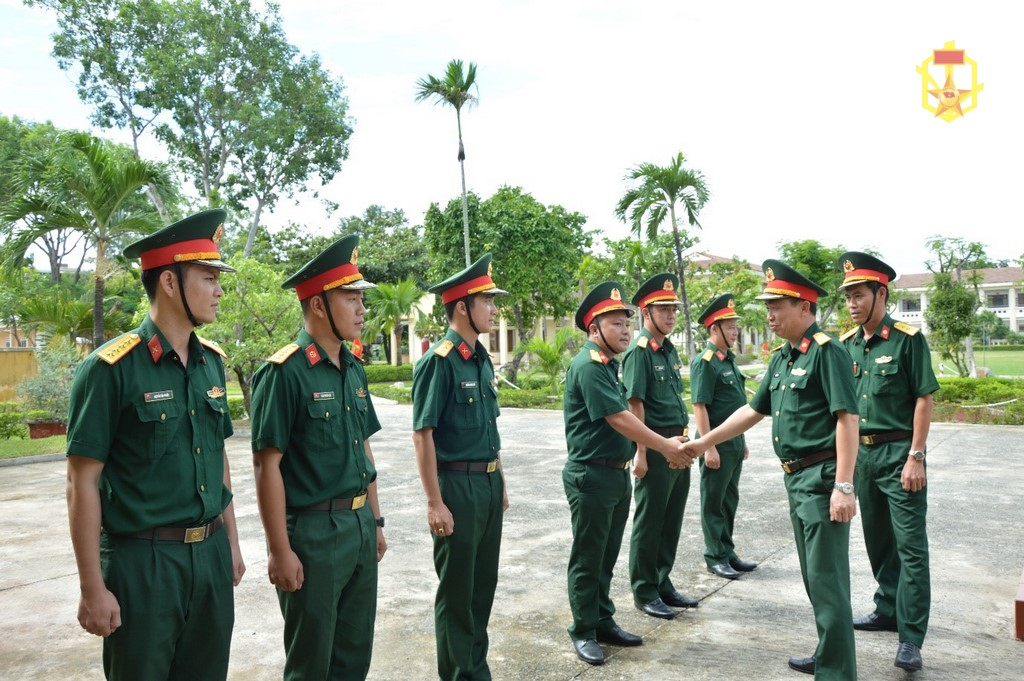 Binh chủng Hoá học kiểm tra, nắm tình hình công tác hoá học tại Quân khu 5