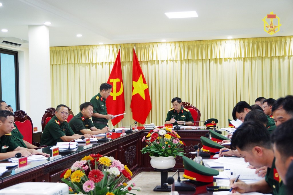 Binh chủng Hóa học kiểm tra xây dựng đơn vị vững mạnh thoàn diện “Mẫu mực, Tiêu biểu” năm 2023 tại Lữ đoàn 87