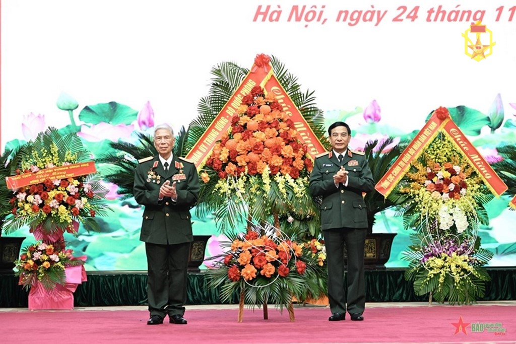 Trao tặng danh hiệu Anh hùng lực lượng vũ trang đối với đồng chí Đặng Quân Thụy