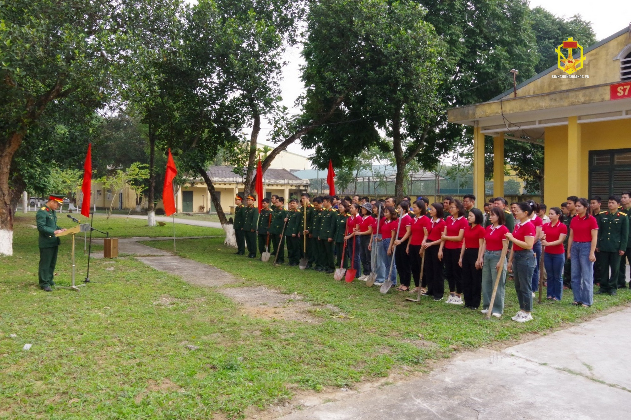 Kho Khí tài Hoá học 61 tổ chức "Tết trồng cây đời đời nhớ ơn Bác Hồ" xuân Giáp Thìn 2024