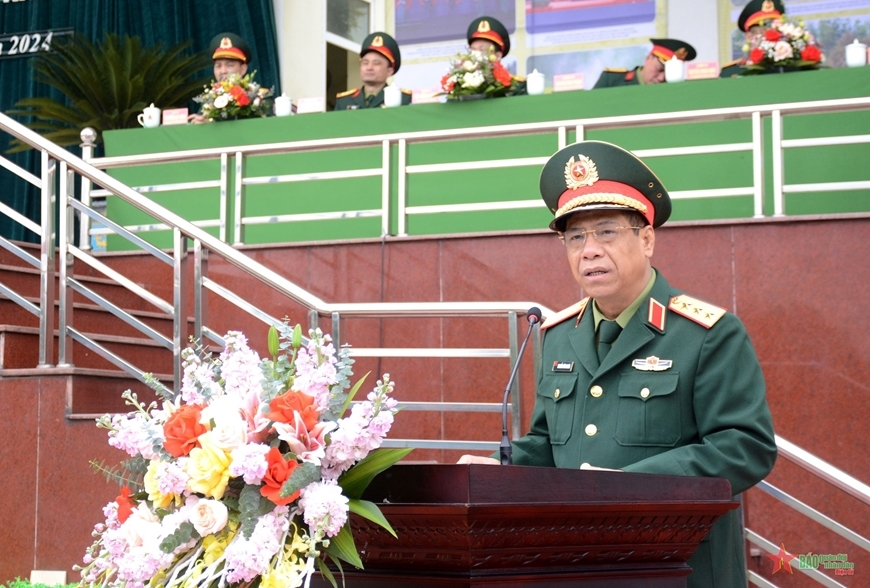 Thượng tướng Nguyễn Văn Nghĩa dự Lễ ra quân huấn luyện năm 2024 tại Lữ đoàn 86