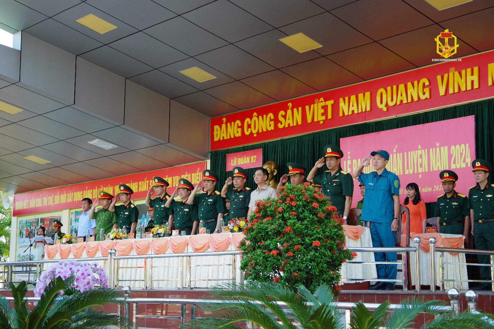 Lữ đoàn 87 ra quân huấn luyện năm 2024