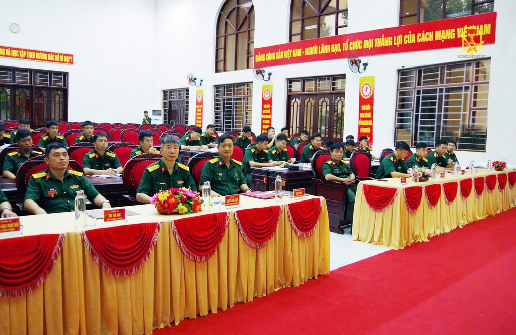 Lữ đoàn 87 tổ chức tập huấn công tác tham mưu tác chiến năm 2025