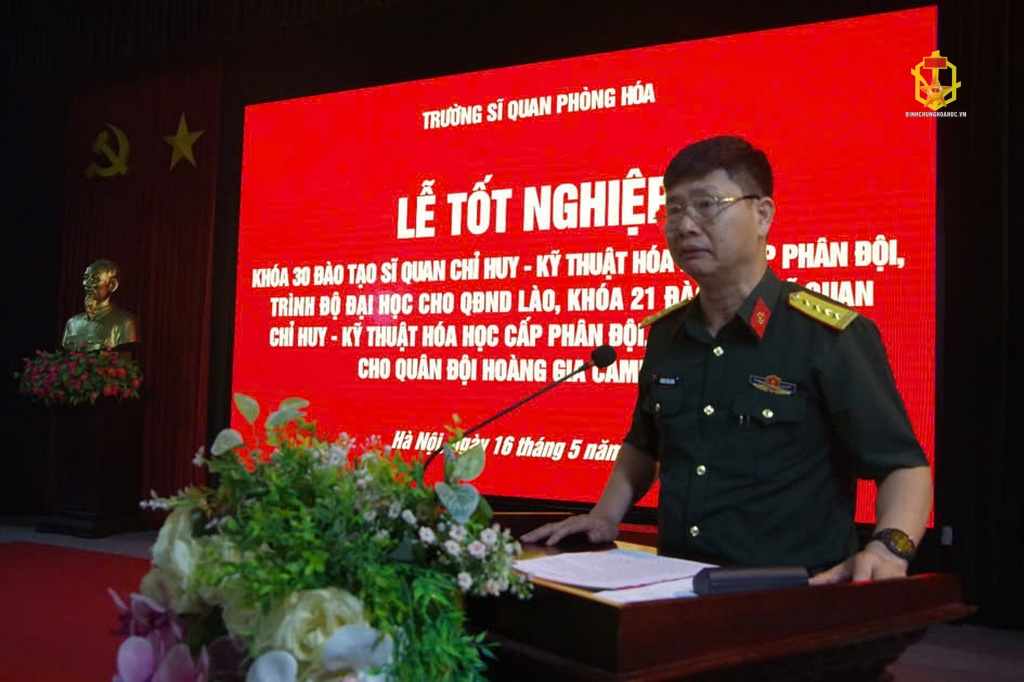 Trường Sĩ quan Phòng hóa tổ chức Lễ Tốt nghiệp cho học viên quốc tế năm 2025