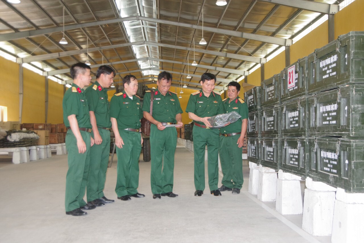 Bảo quản, bảo dưỡng trang bị khí tài hóa học tại Kho K62 - Binh chủng Hóa học