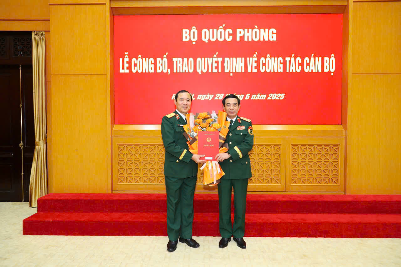 Bộ Quốc phòng tổ chức Lễ trao Quyết định phong quân hàm cấp tướng