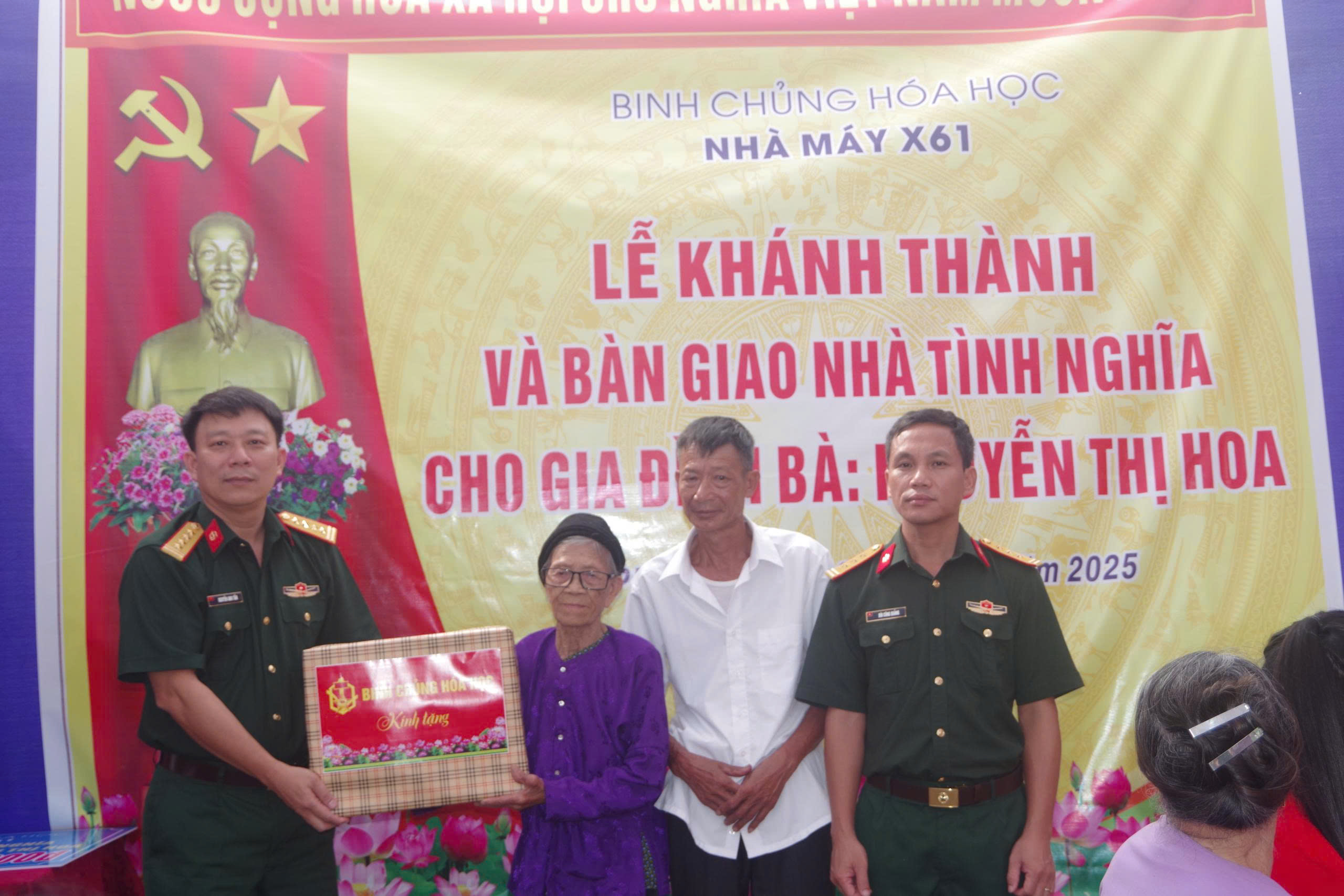 Nhà mái ấm nghĩa tình từ Nhà máy X61