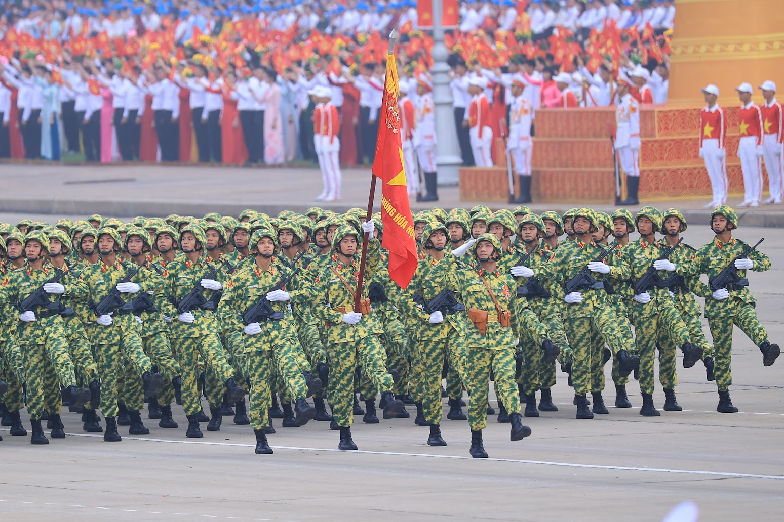 Theo dòng ký ức: "Nhớ buổi bình minh Chuyển đổi số của Binh chủng Hóa học